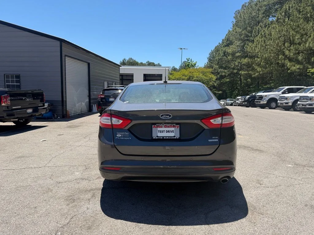 Used 2015 Gray Ford SE image 6