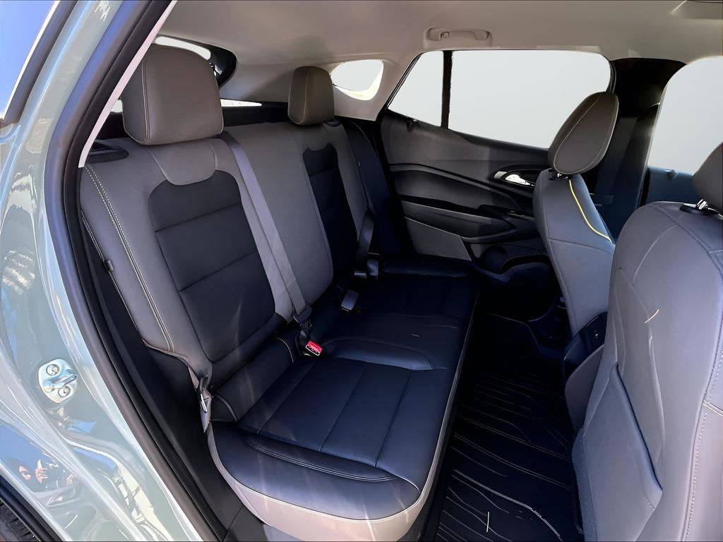 New 2026 Chevrolet Trax ACTIV 4D Sport Utility