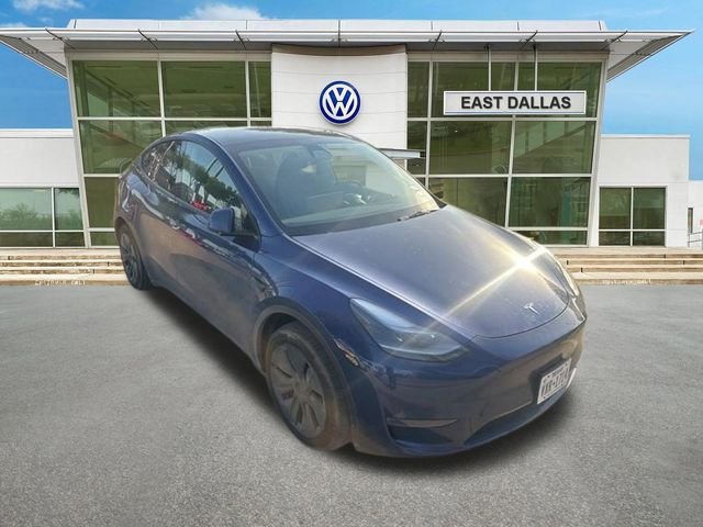 Used 2024 Tesla Model Y Long Range with VIN 7SAYGDED9RA333829 for sale in Garland, TX
