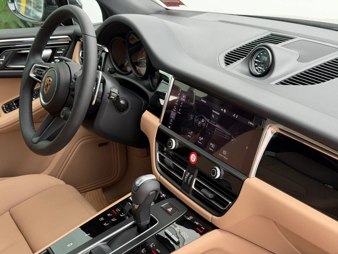 2026 Porsche Macan S - Photo 18
