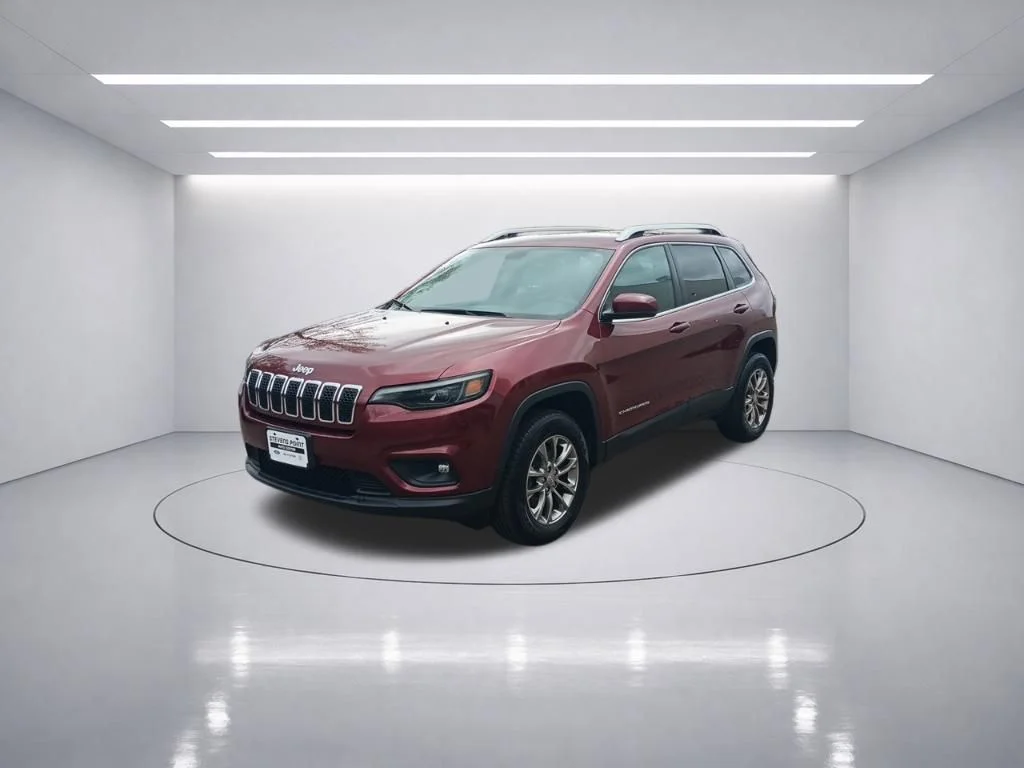 Used 2019 Velvet Red Pearlcoat Jeep Latitude Plus image 3