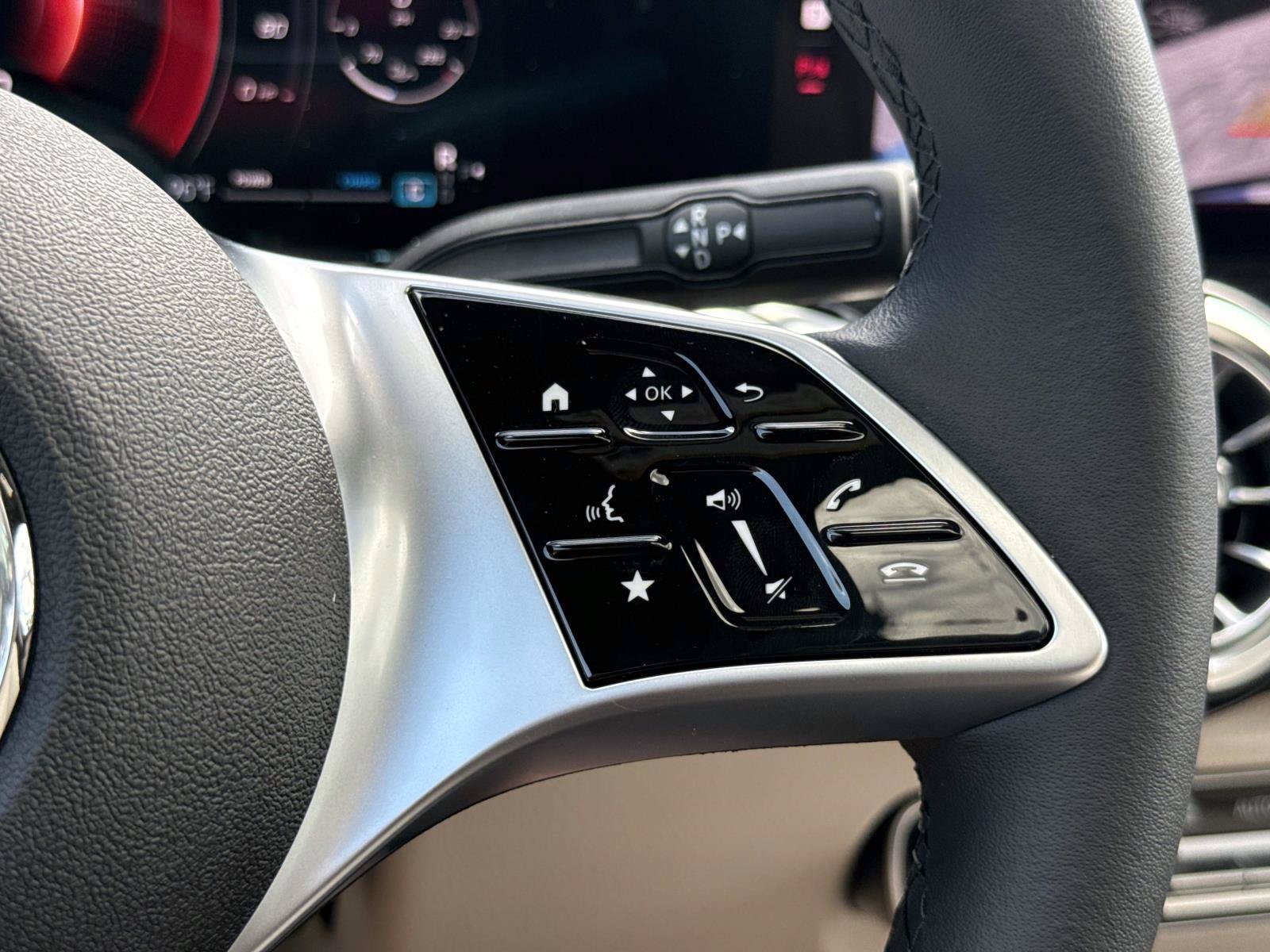 New 2026 Black Mercedes-Benz 250 SUV image 32