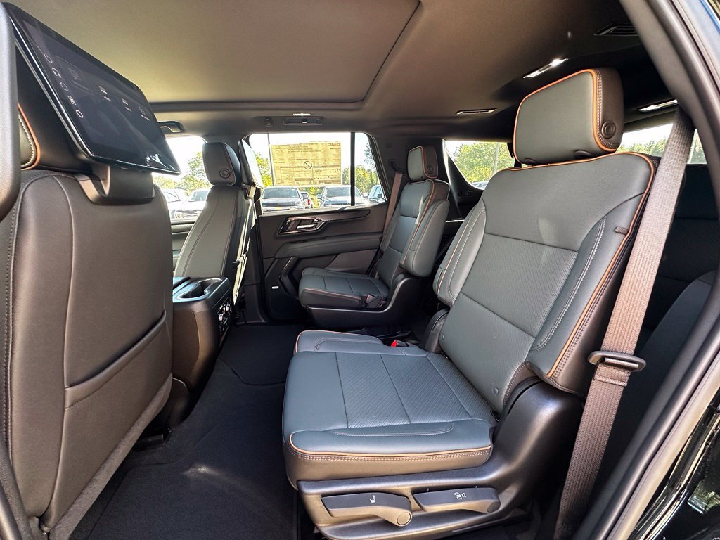 2026 GMC Yukon AT4 - Photo 12