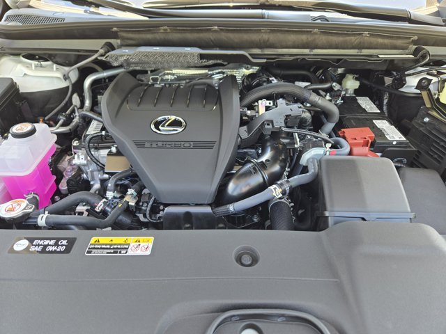 New 2026 Eminent White Pearl Lexus PREMIUM PLUS image 28
