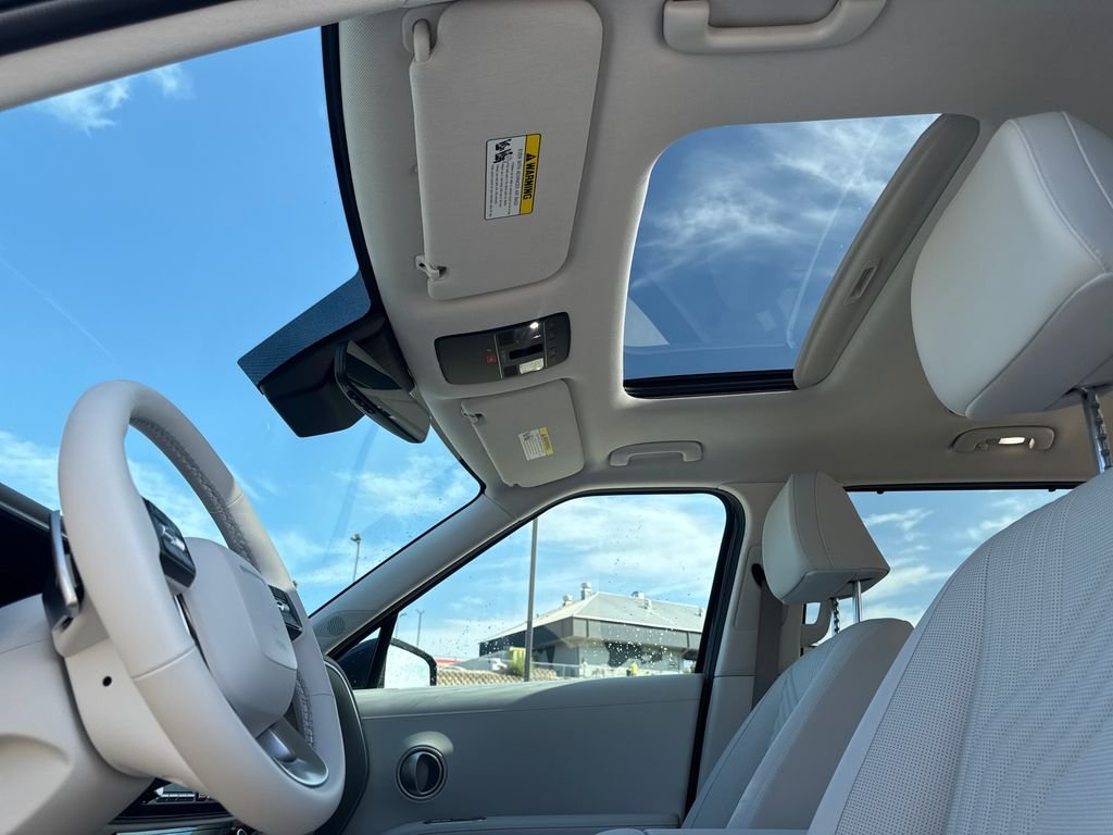 New 2027 Blue Hyundai SEL Premium image 21