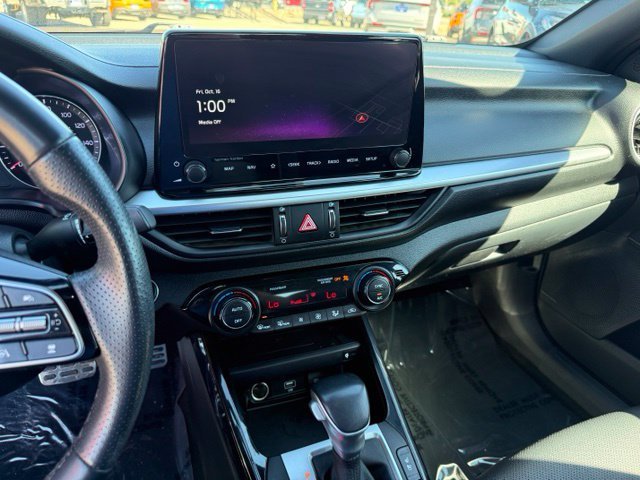 Certified Used 2024 Gravity Gray Kia GT-Line image 22