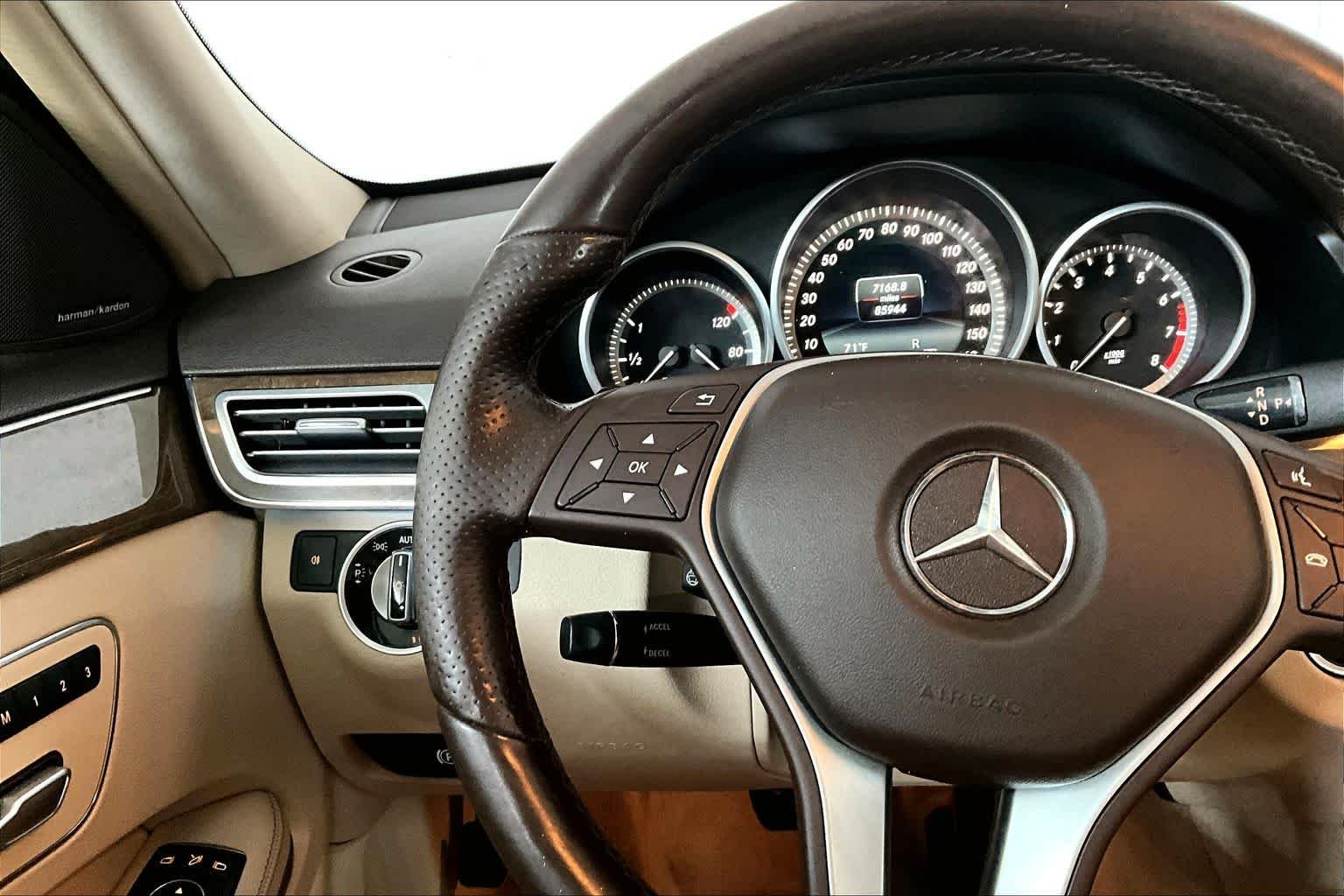 Used 2016 Steel Grey Metallic Mercedes-Benz E 350 Luxury image 24
