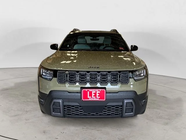 New 2026  Jeep Laredo image 9