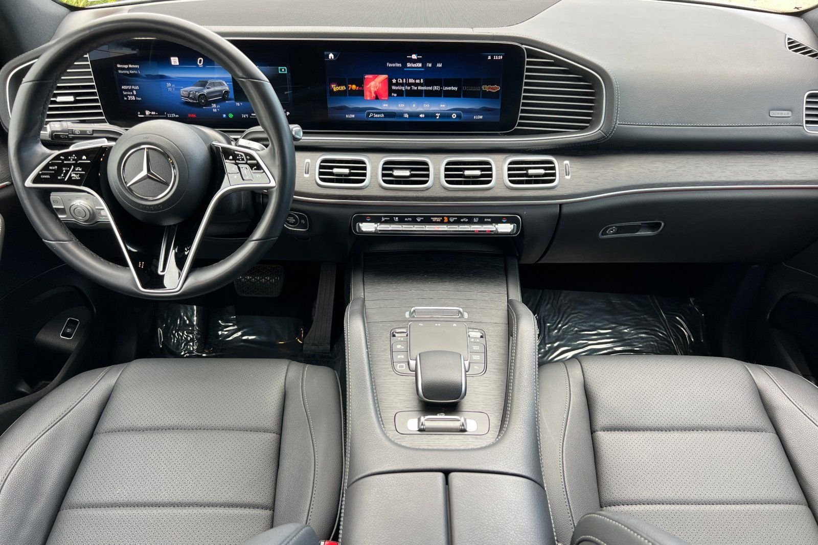 Used 2025 Polar White Mercedes-Benz 450 image 3