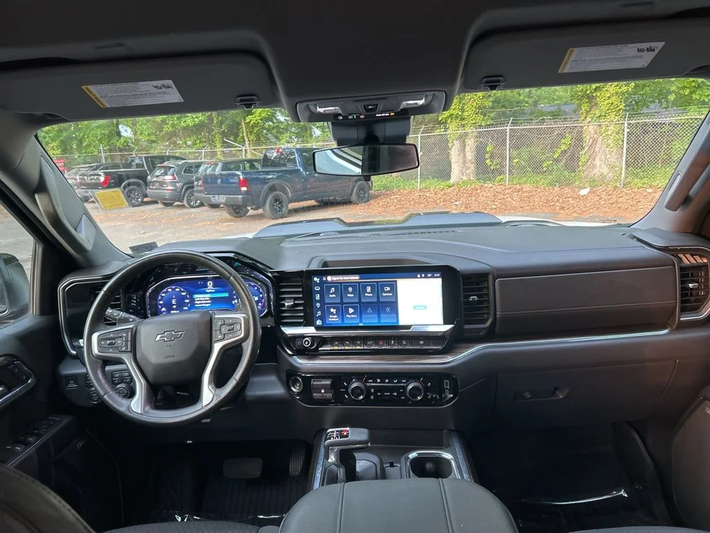 Used 2024 White Chevrolet LT Trail Boss image 30
