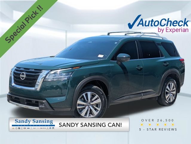 2023 Nissan Pathfinder SL