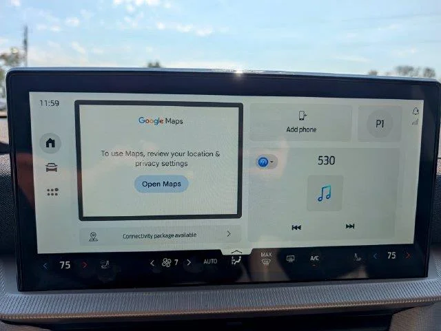 Used 2025 White Ford Active image 19