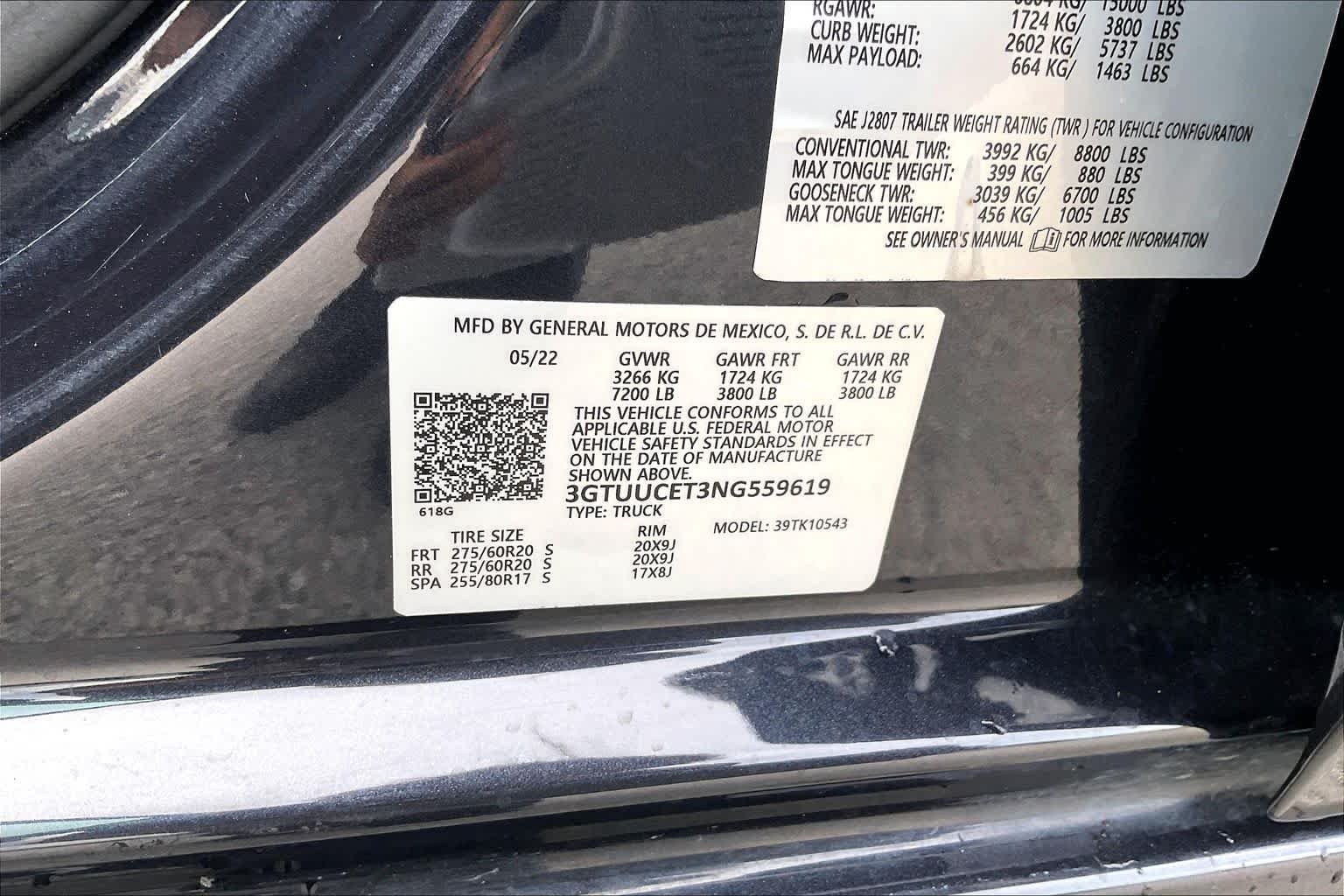Used 2022 Titanium Rush Metallic GMC Elevation image 33