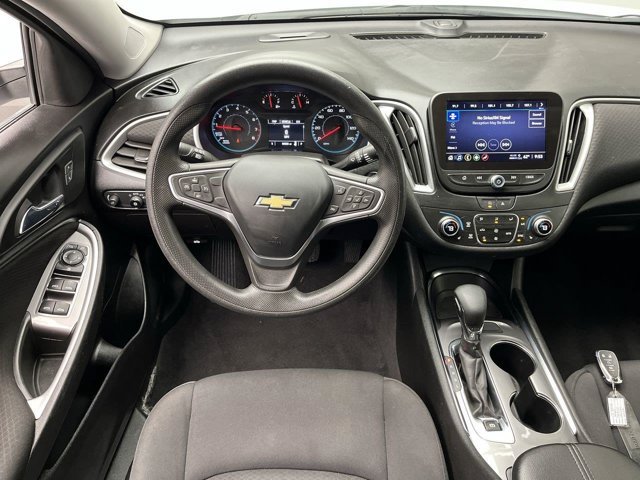Used 2023 Summit White Chevrolet LT image 12