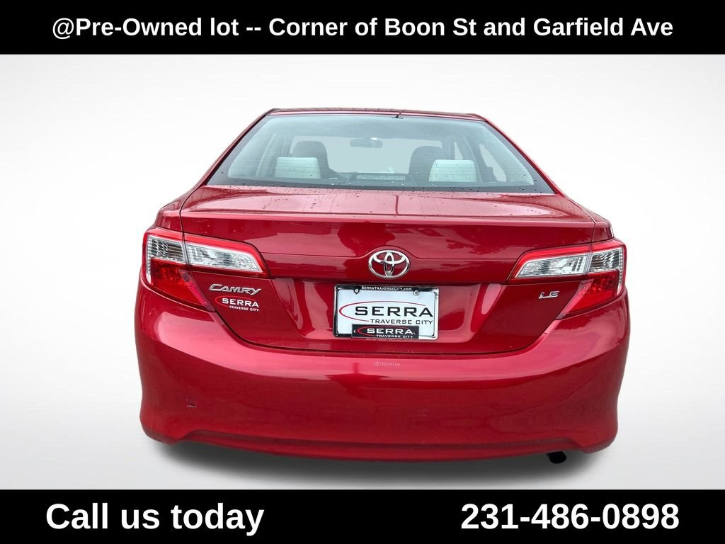 Used 2012 Red Toyota LE image 4