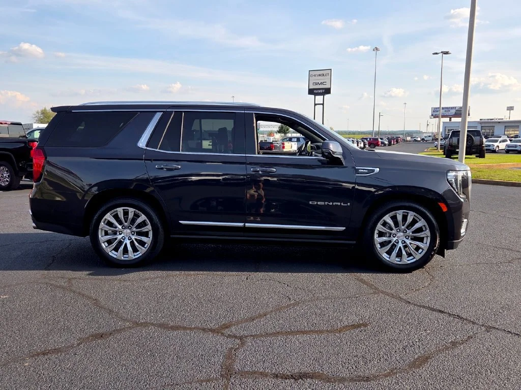 Used 2024 Titanium Rush Metallic GMC Denali image 17