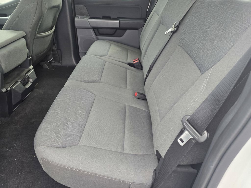 Used 2025 White Ford XLT image 11