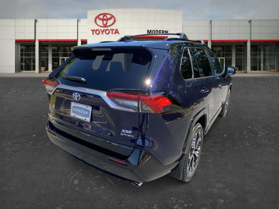 Used 2025 Blueprint/Mid Blk Met Toyota XSE image 5
