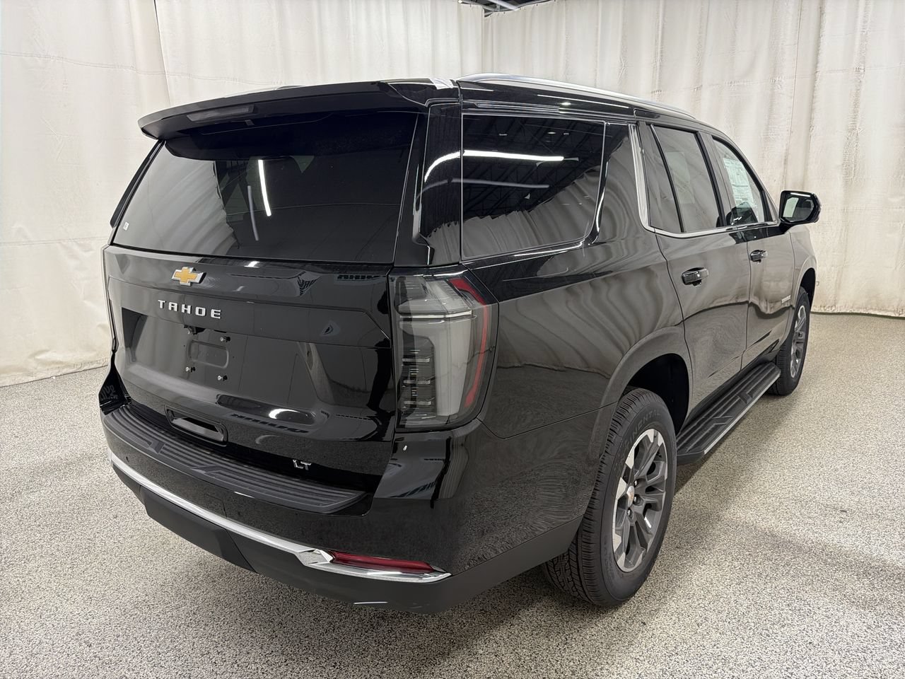 2026 Chevrolet Tahoe LT - Photo 8
