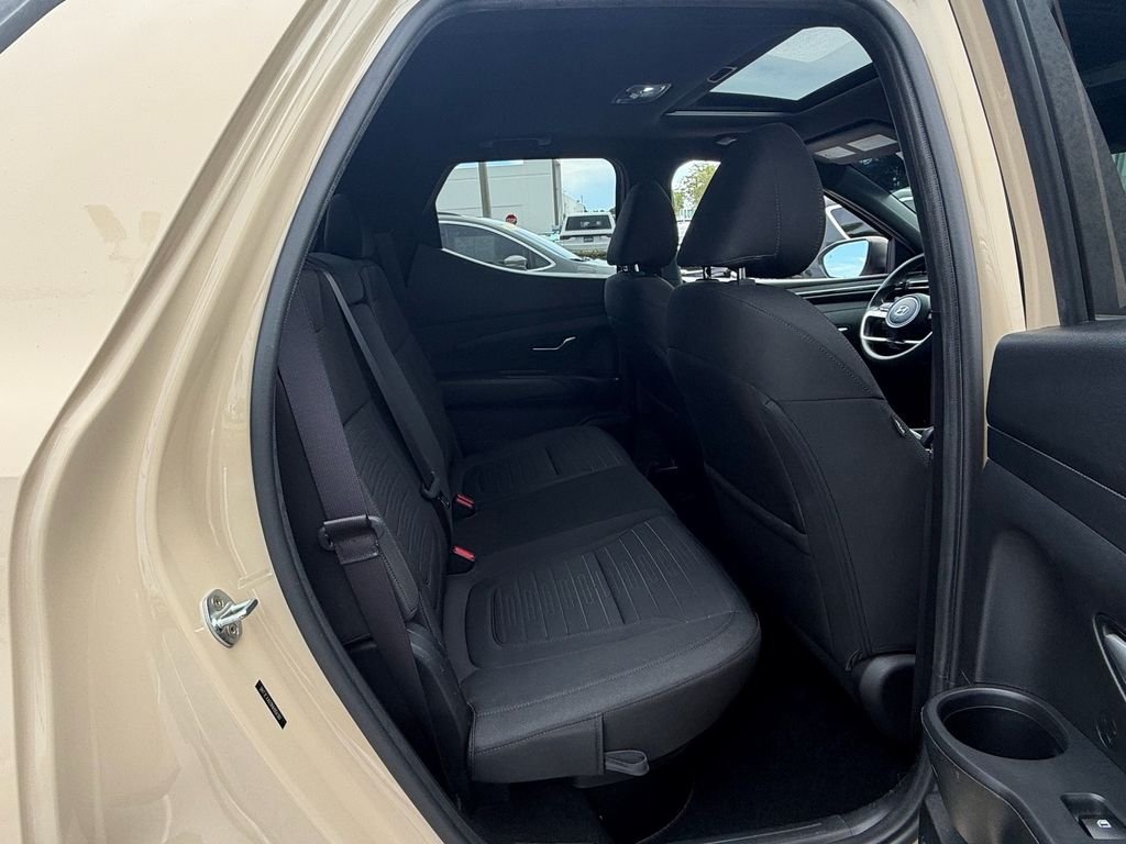 Used 2022 Beige Hyundai SEL image 15