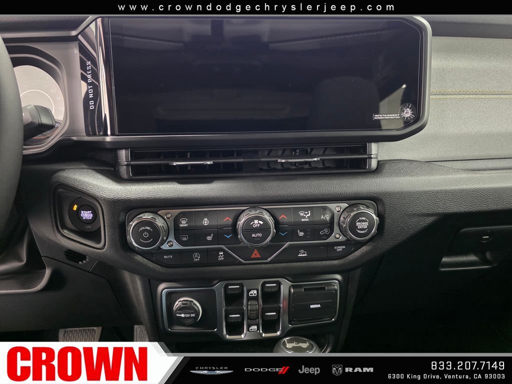 New 2026 Black Clearcoat Jeep California Edition image 16