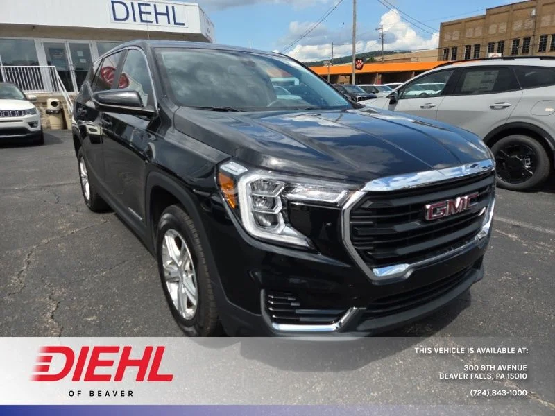 Used 2022 Ebony Twilight Metallic GMC SLE image 1