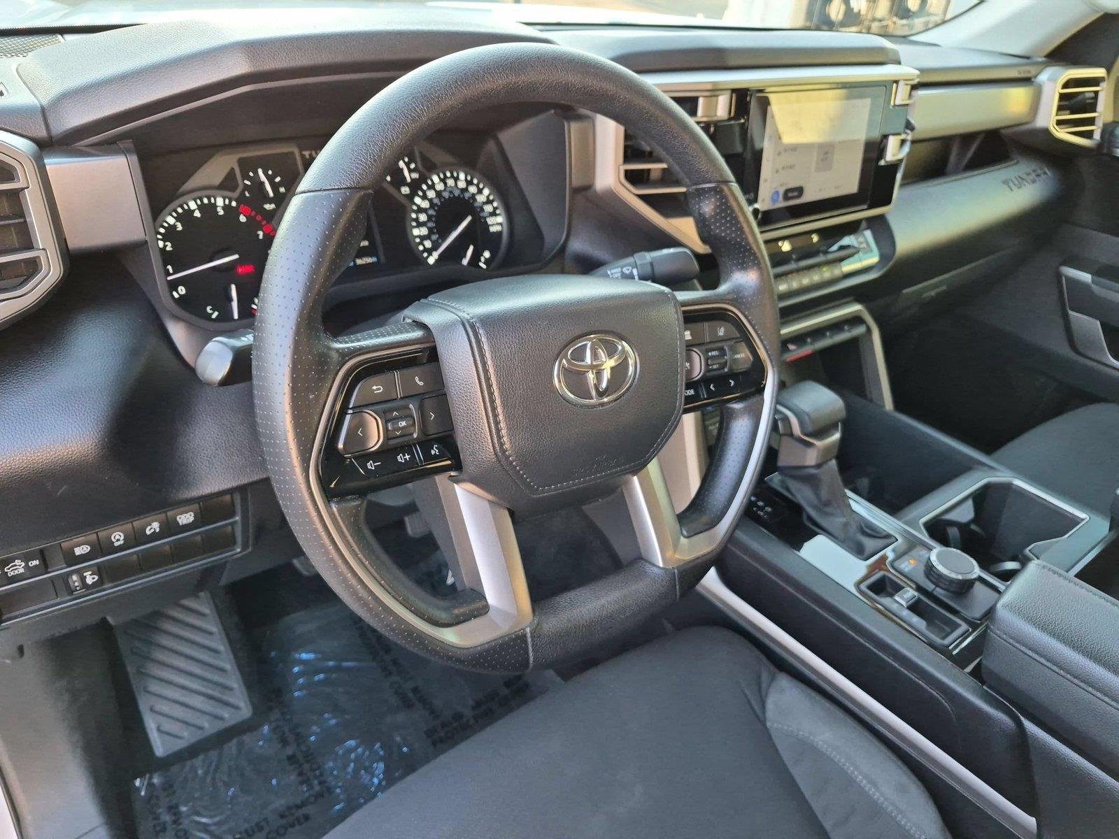 Used 2024 Ice Cap Toyota SR5 image 18