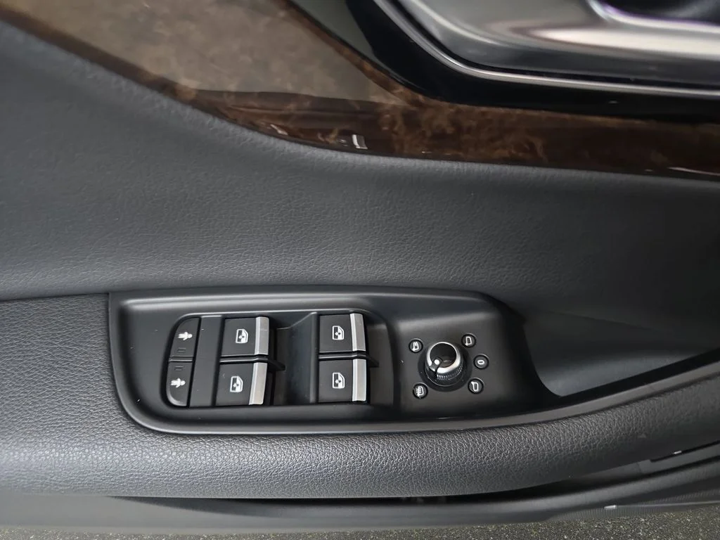 Used 2018 Orca Black Metallic Audi 3.0T Prestige image 29