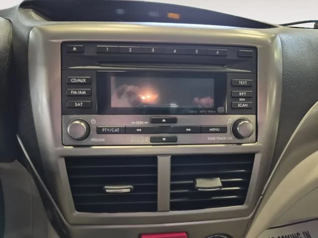Used 2009 Blue Subaru 2.5i image 15