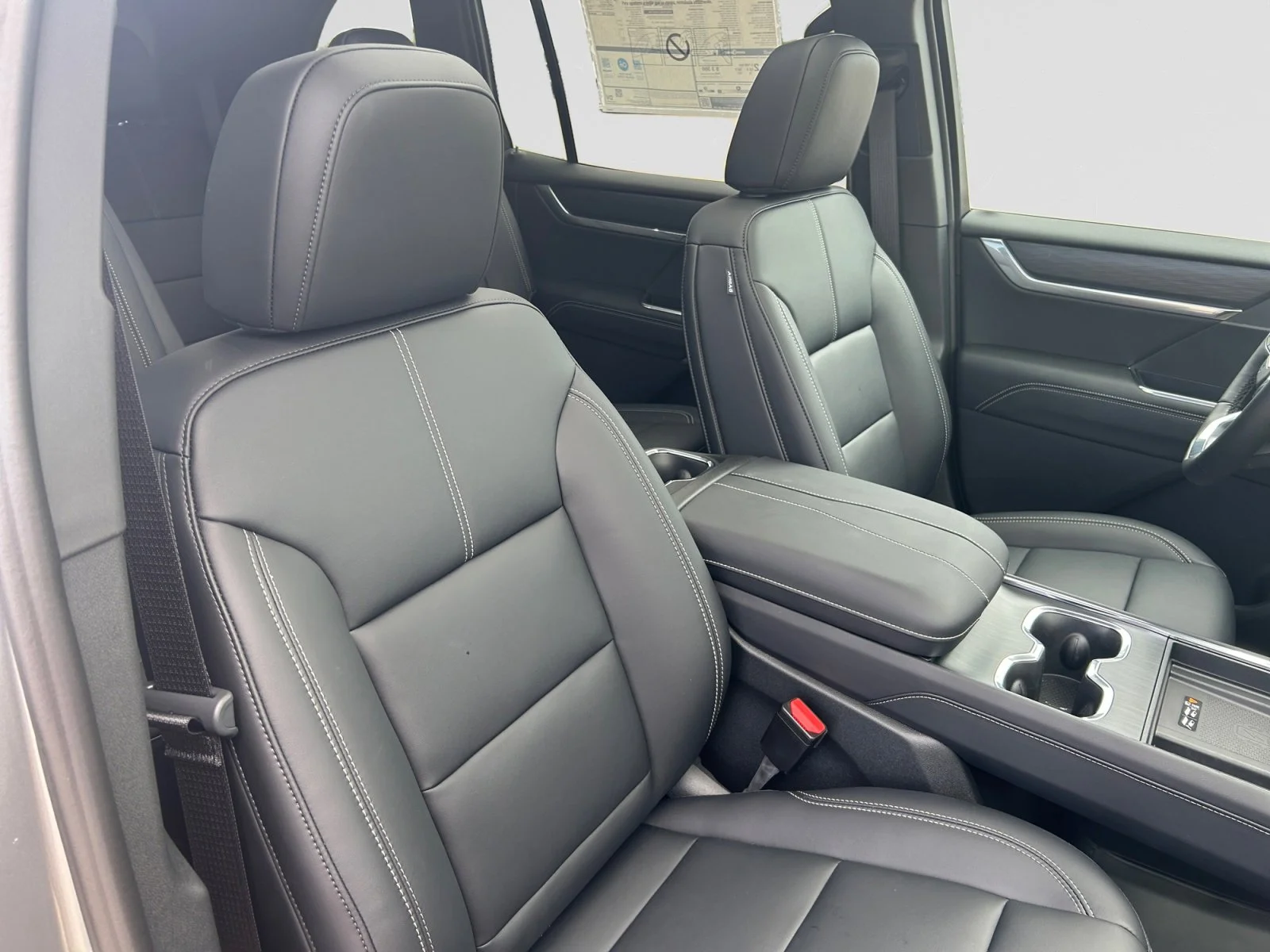 New 2026 Sterling Metallic GMC Elevation AWD image 12