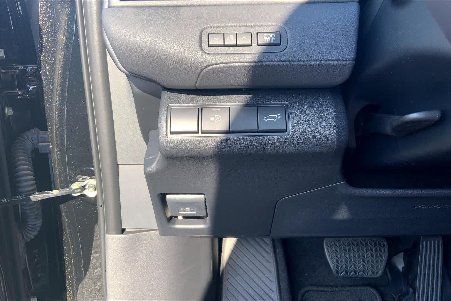 2026 Toyota C-HR SE - Photo 20