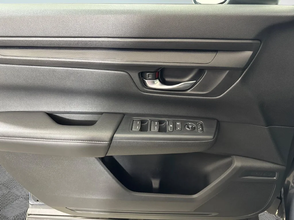 2024 Honda CR-V EX - Photo 18