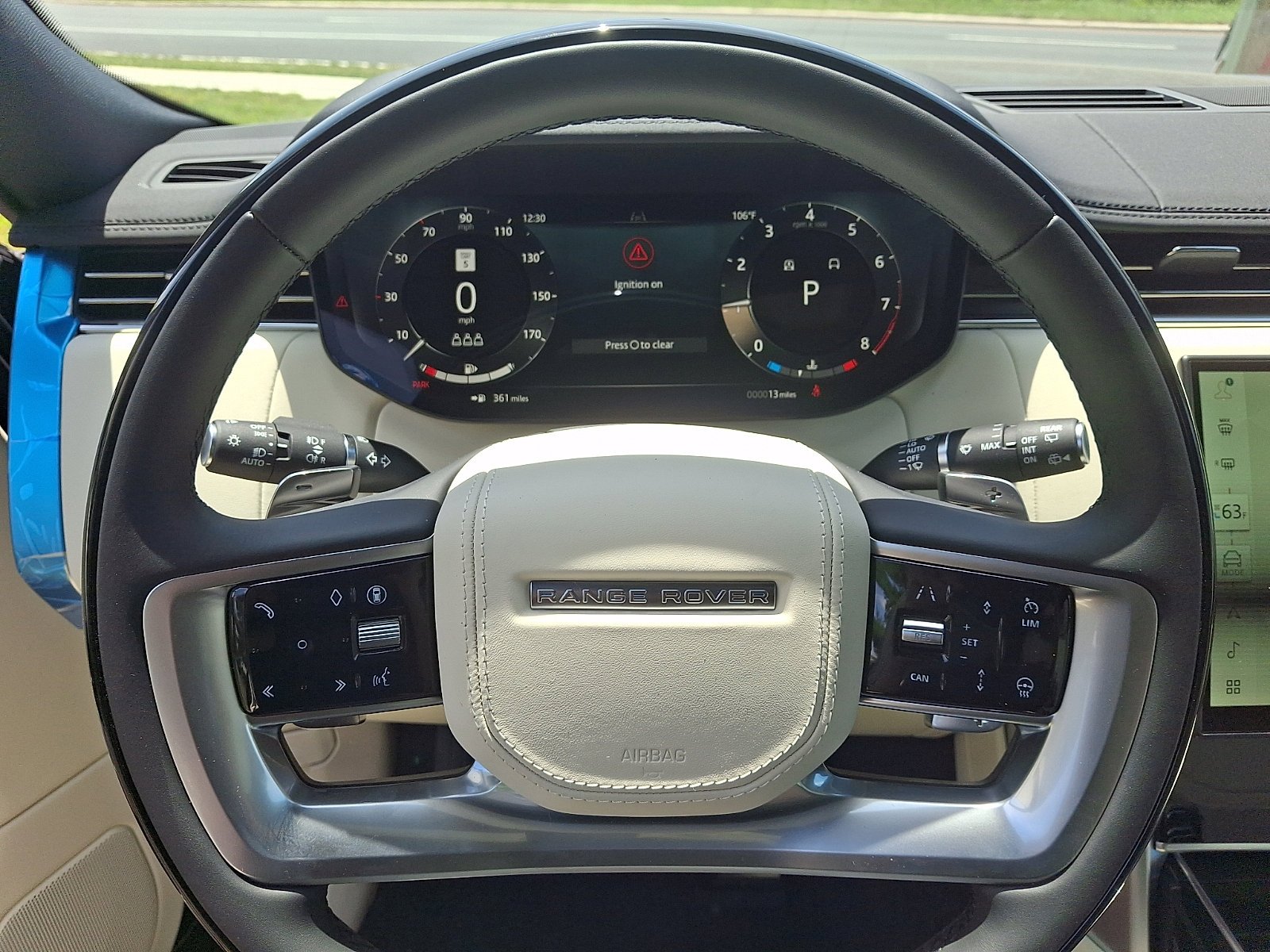 New 2026 Carpathian Grey Land Rover SE image 12