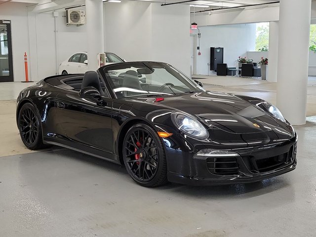 2015 Porsche 911 Carrera GTS