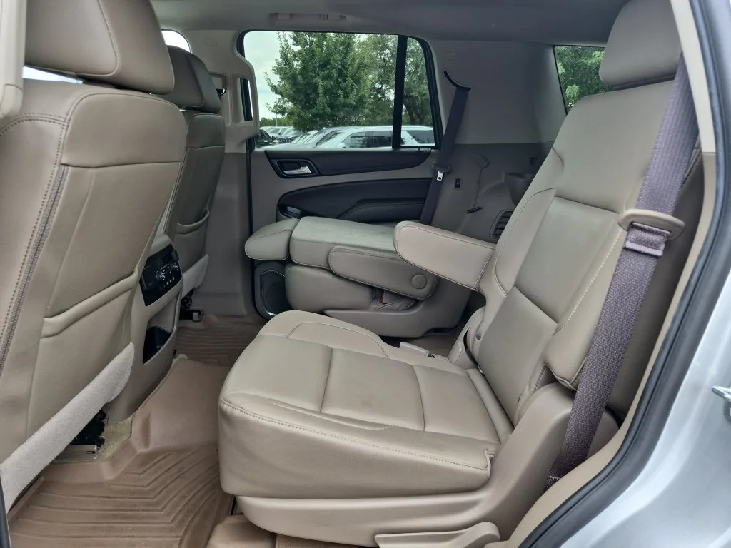 Used 2018 Silver Chevrolet LT image 31