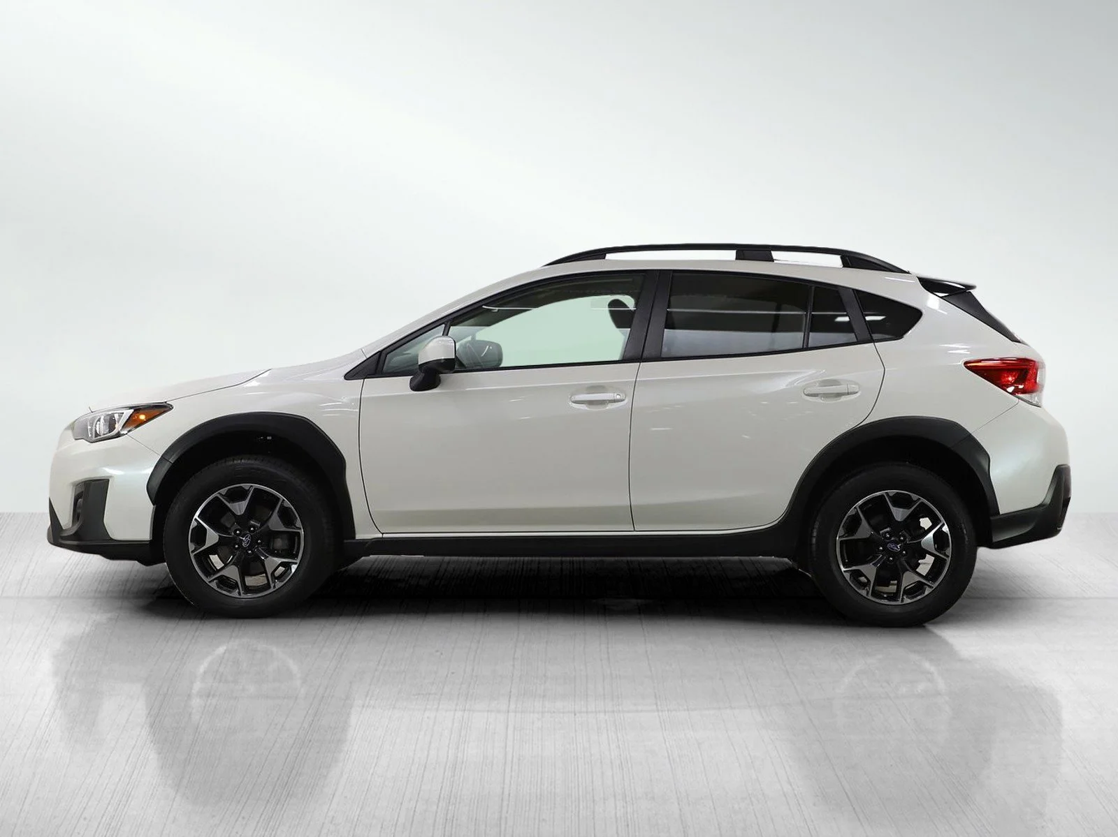 Used 2019 Subaru Crosstrek Premium with VIN JF2GTACC5K8330773 for sale in Wayzata, Minnesota