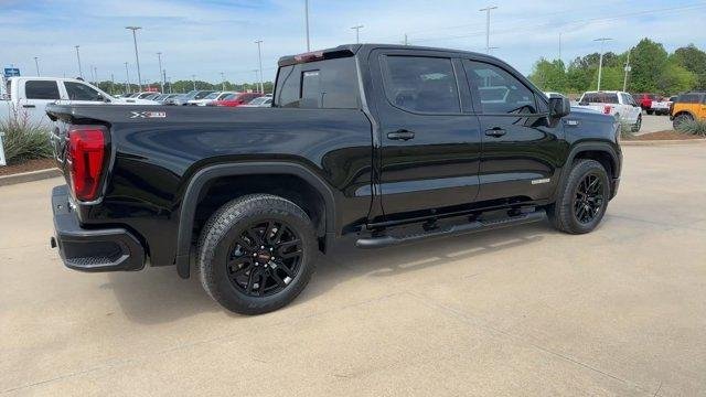 Used 2024 Onyx Black GMC Elevation image 9