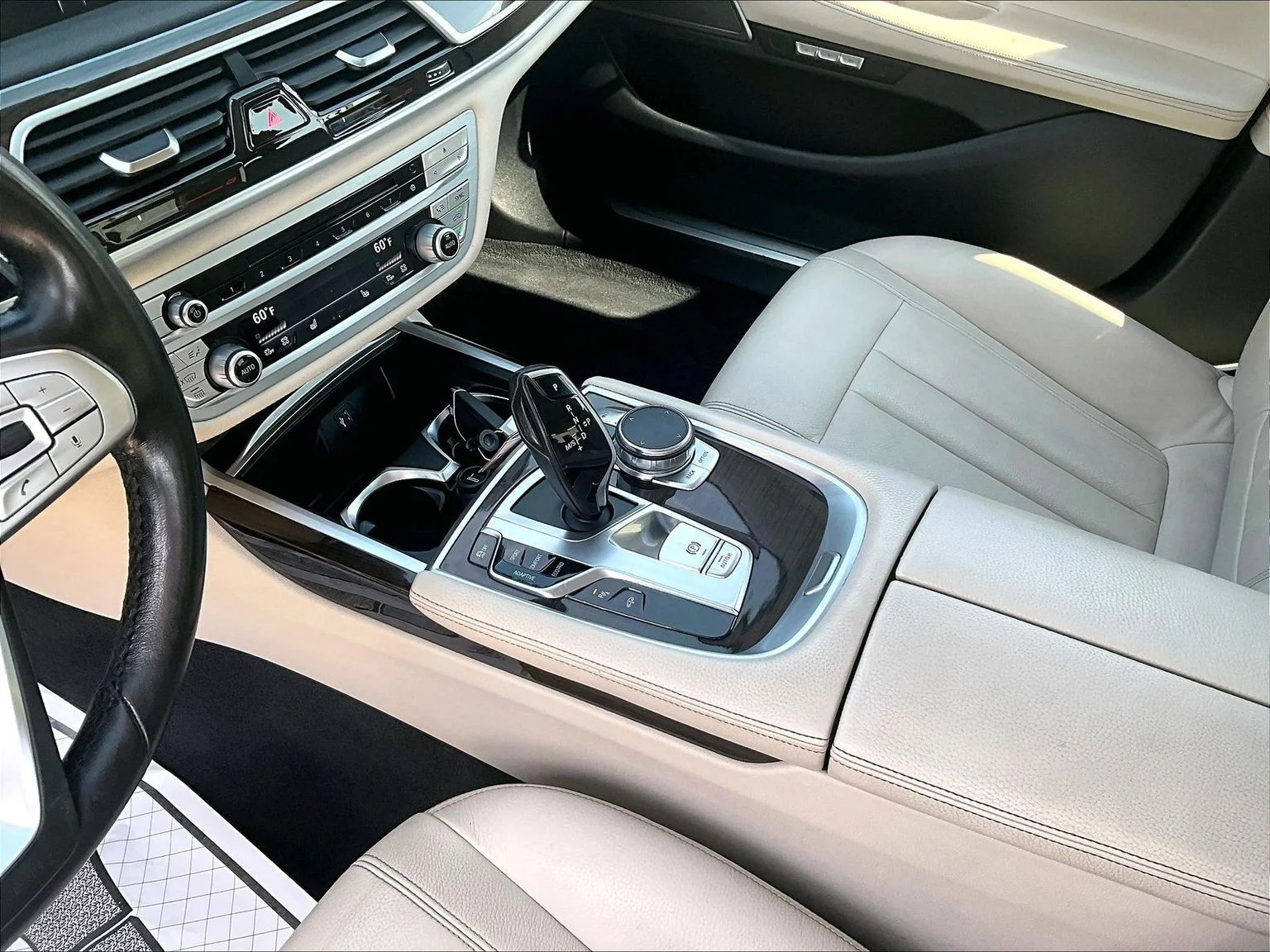 Used 2018 White BMW 740i xDrive image 16