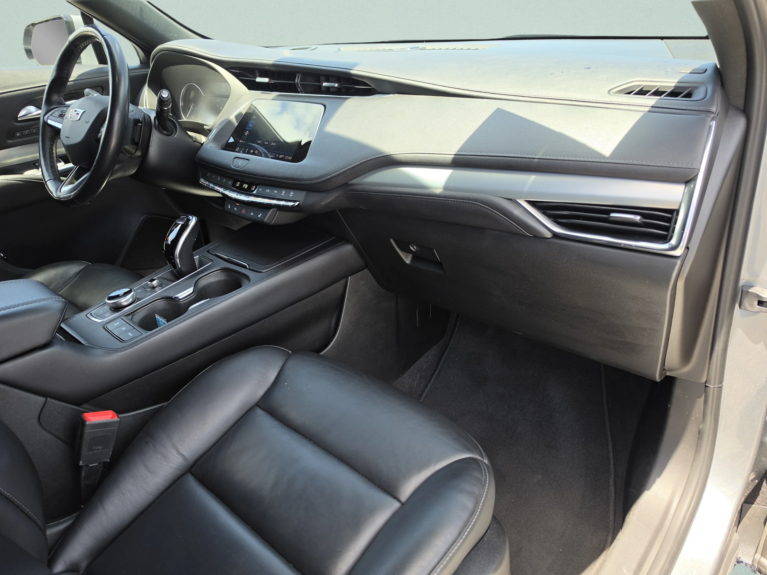 Used 2023 Argent Silver Metallic Cadillac AWD Premium Luxury image 17