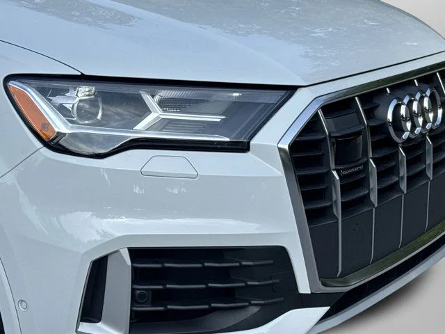 Used 2022  Audi 55 Premium Plus image 9