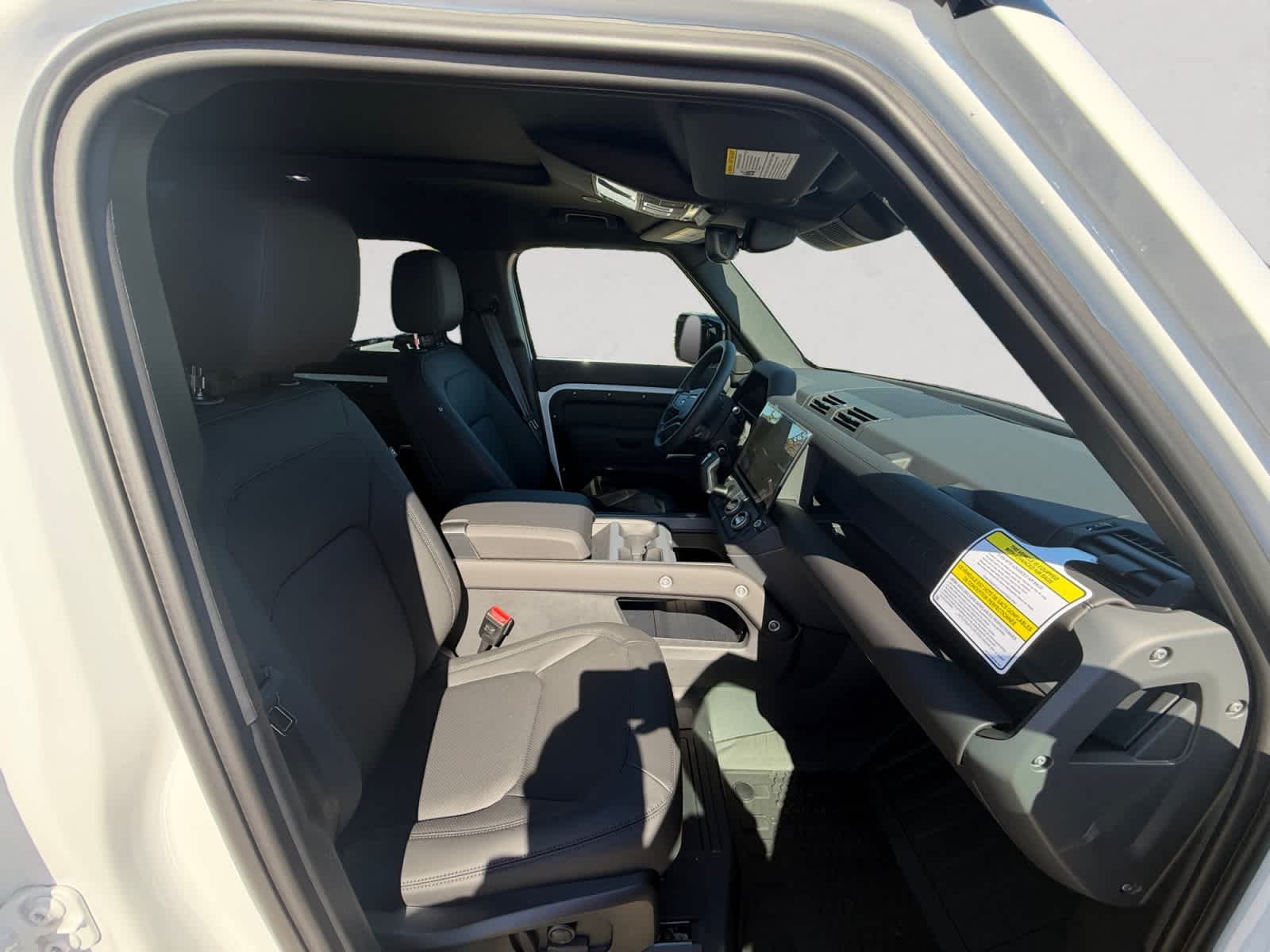 New 2026 Fuji White Land Rover S image 15