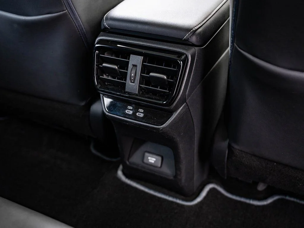 Used 2023 CLOUDBURST GRAY Lexus 450e Premium image 33