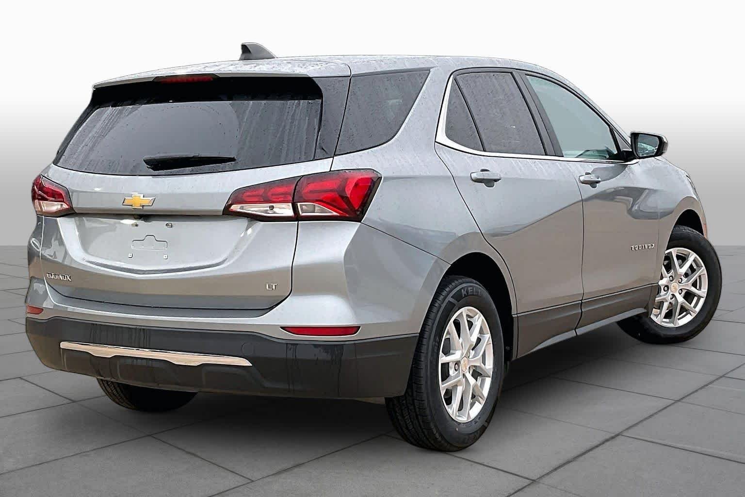 Used 2023 Sterling Gray Metallic Chevrolet LT image 13