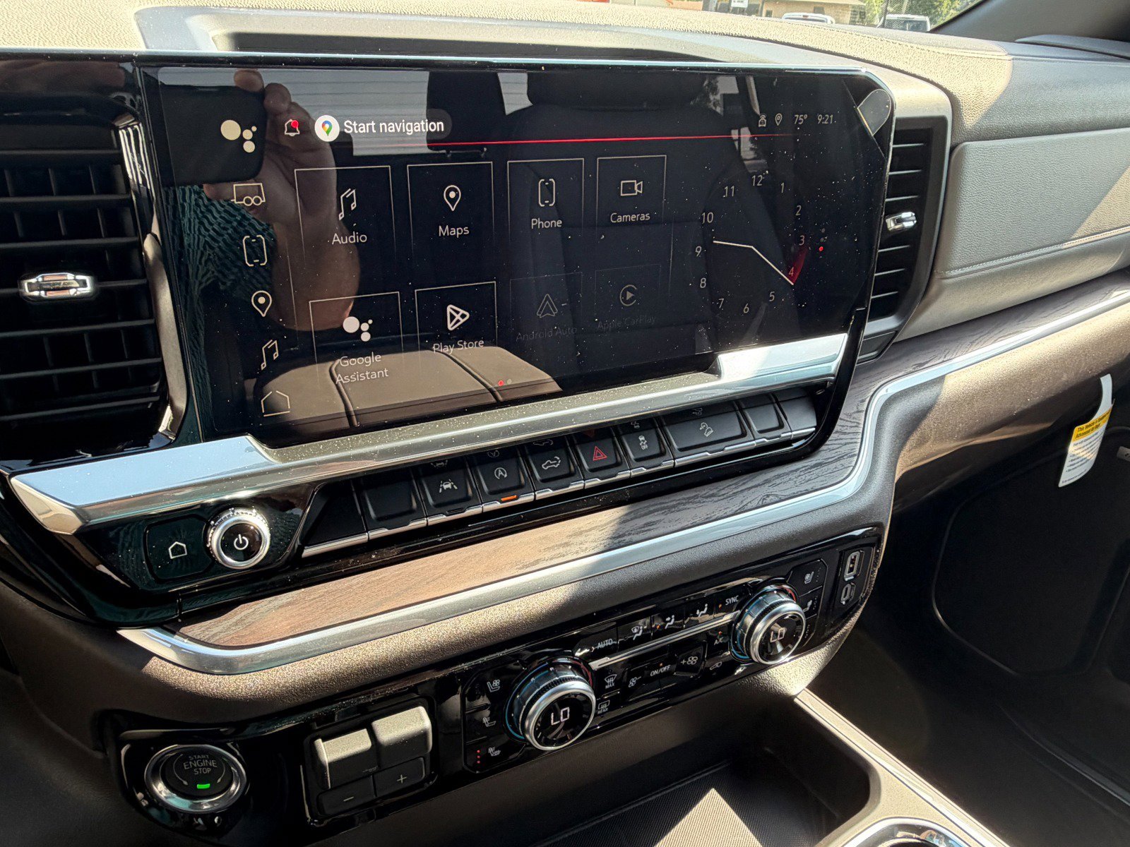2026 GMC Sierra 1500 SLT - Photo 16
