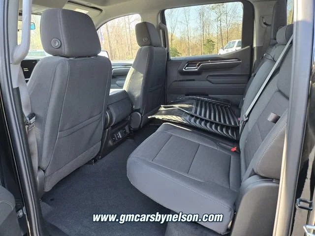 New 2026 Onyx Black GMC Elevation image 7