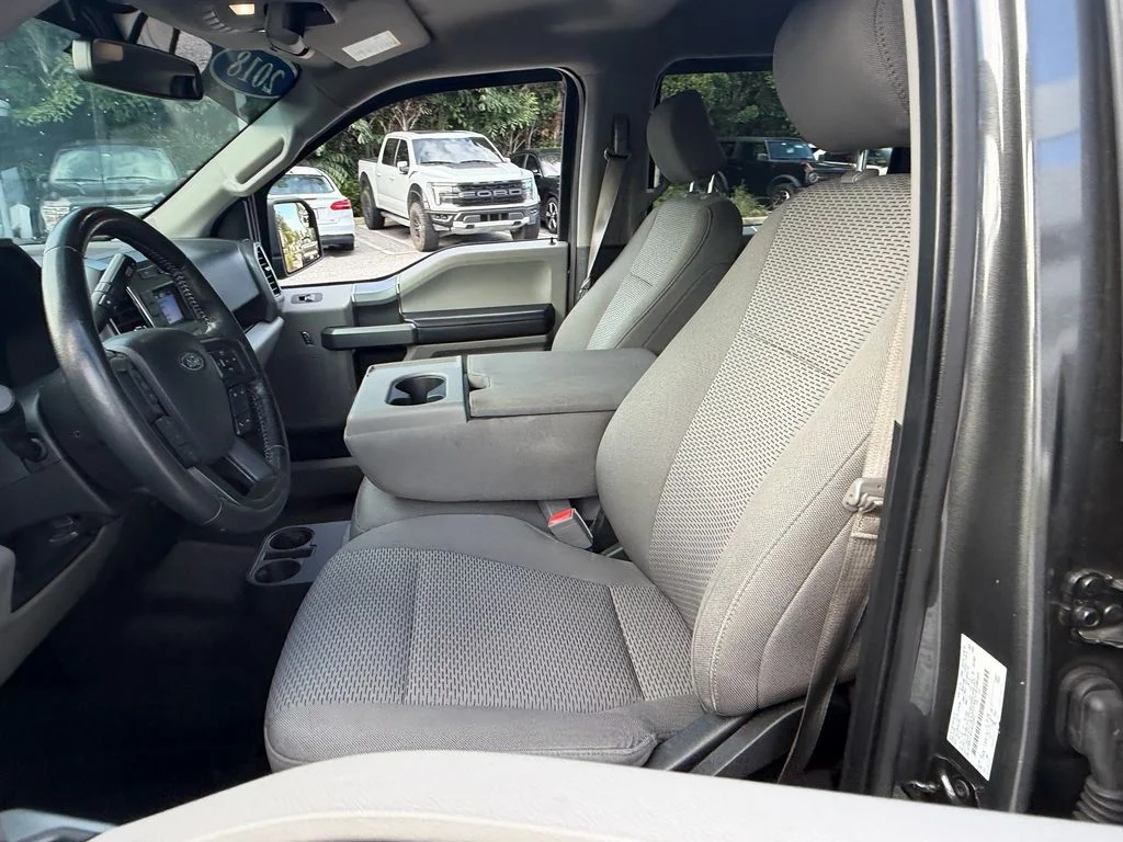 Used 2018 Gray Ford XLT image 11