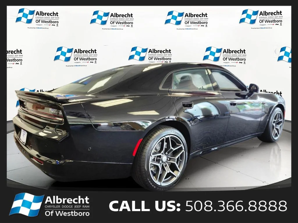 New 2026 Diamond Black Crystal Pearlcoat Dodge R/T Plus image 3