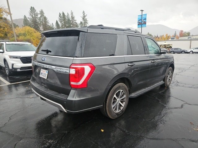 2018 Ford Expedition XLT photo 3