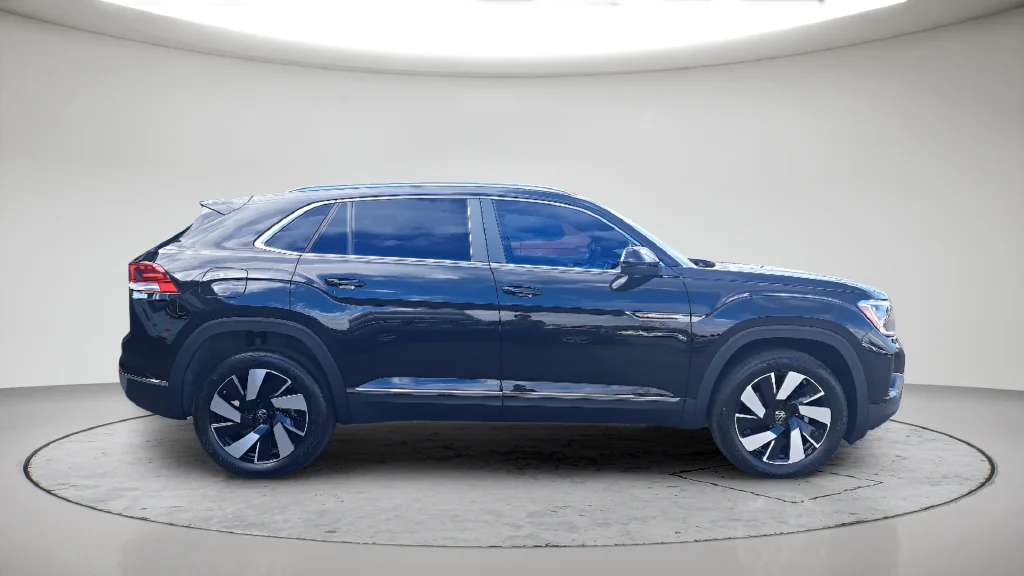 New 2026 Black Volkswagen SEL image 4