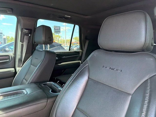 Used 2022 SATIN STEEL METALLIC GMC Denali image 7